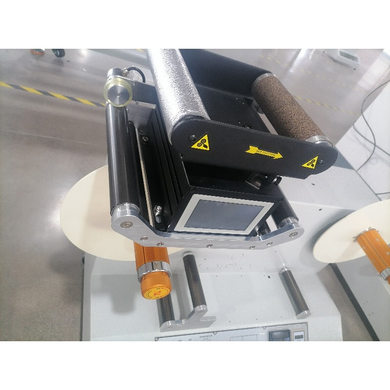 High Precision Automatic Rewin - огляд і ціна Sticker Label Roll